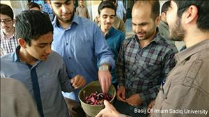 شادی امام صادقی ها در پی به درک واصل شدن شیمون پرز«جلاد قانا» - 1395/7/7